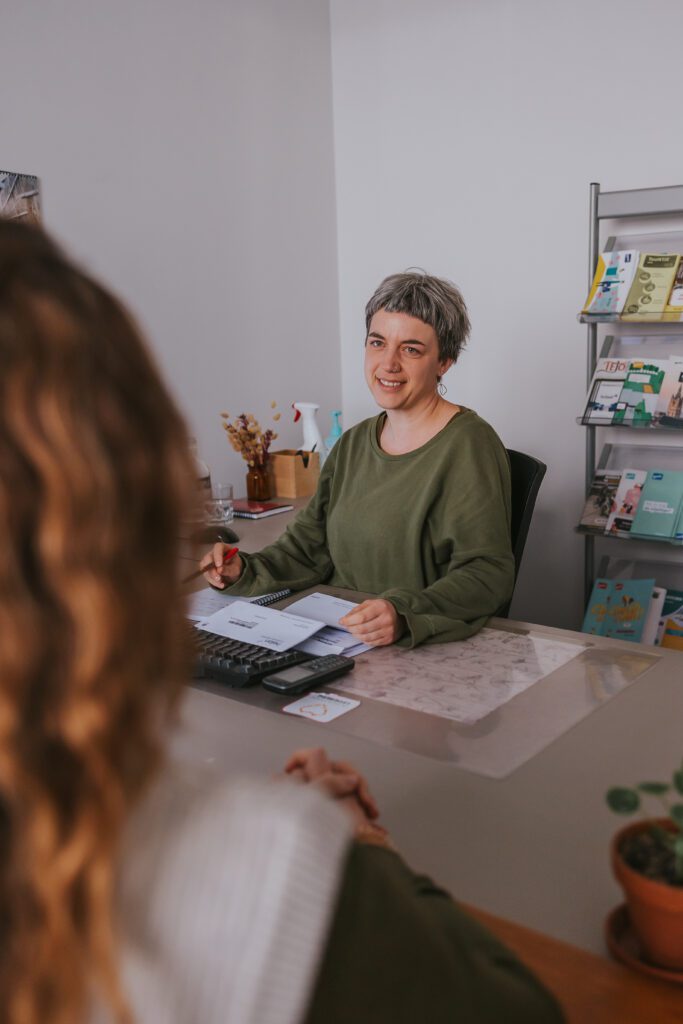 1 à 2 (zelfstandig) geconventioneerde klinisch psychologen (ELP)